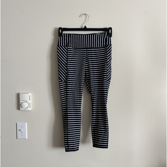 Athleta Womens‎ Small Yoga Leggings Workout Zippered Pockets Blue White Stripe - Picture 1 of 6